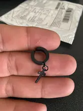 Los hombres de armas pendientes de Clip pendientes largos aretes pendientes moda Hiphop estilo Rock hipoalergénico en forma de cruz de acero de titanio Clip de oreja aretes Accesorios