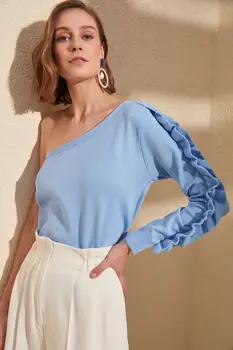 

Trendyol Handle Ruffle One Shoulder Knitwear Sweater TWOSS20KZ0010