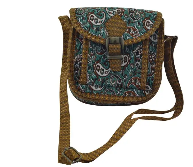 

GORGEOUS PATTERNED WOMEN'S BAG WITH ITS PERFECT DESIGN EASY TO USE WHERE YOU WANT FREE SHIPPING