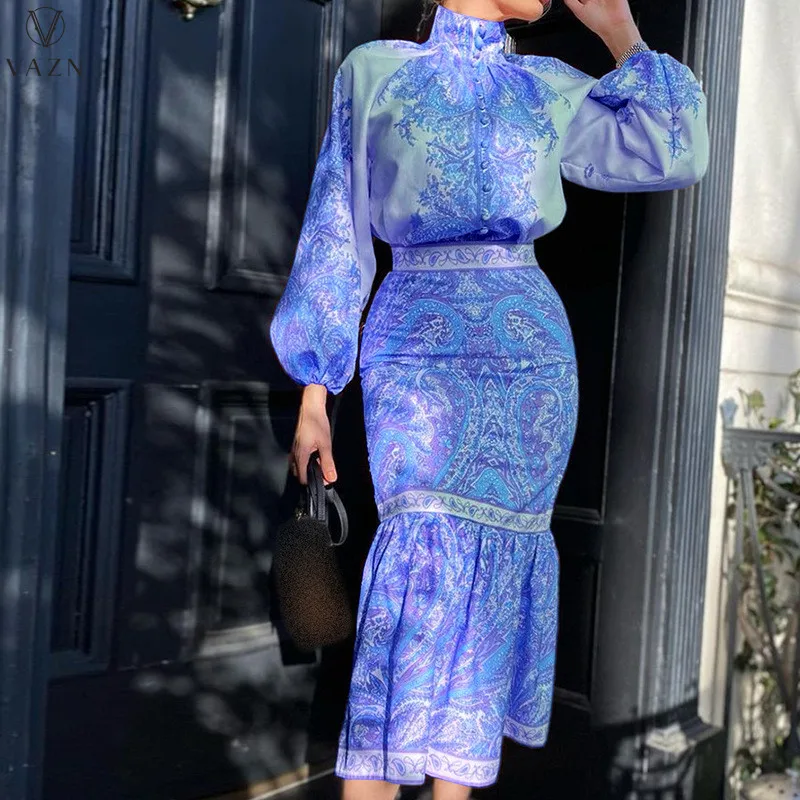 تيور قطعتين بطباعه بتنوره طويله باكمام طويله جديد الموضه