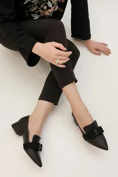 

Margin Women Aros Daily Heels Shoes