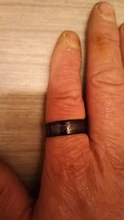Anillo de acero inoxidable con diseño de dragón para hombre, sortija con diseño de dragón negro de fibra de carbono, para boda