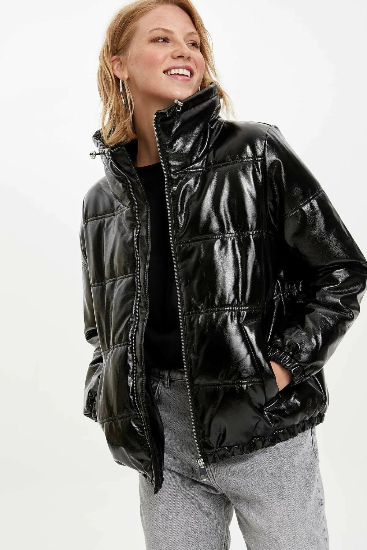 

DeFacto Woman Fashion Stand Collar Thicken Jacket Casual Glossy Material Warm Female Short Coat Winter New - K8818AZ19WN