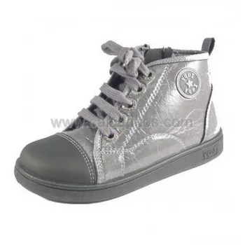 

Boots leatherette gray luster, Dobsons.com