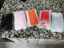 Mascarilla desechable de 3 capas, Máscara protectora de respiración, no tejida, antipolvo, color negro y rosa, 10/50/100 Uds.