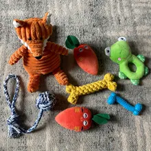 Donut de peluche para perros pequeños y medianos, juguetes interactivos para Sonido divertido, suministros de accesorios