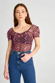 

Trendyol Flower Patterned Knitted Blouse TWOSS20BZ1195