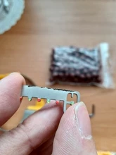 Tirachinas de acero inoxidable para caza potente, honda de cuero plano y madera maciza de alta precisión para exteriores y competición