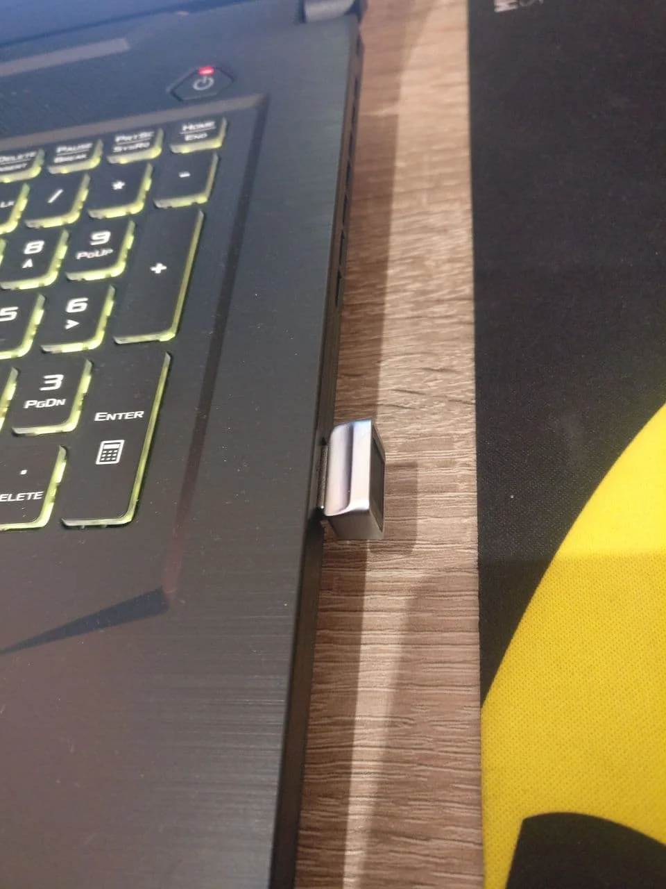 Отзыв о товаре USB-считыватель отпечатков пальцев для безопасных ключей Windows, биометрический сканер отпечатков пальцев, сенсорный модуль для мгновенного прикосновения, простой в использовании, 1 шт. от пользователя M***v