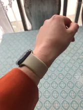 Correa de bucle Solo para Apple Watch SE, correa elástica de silicona de 44mm y 40mm para iWatch de 38mm y 42mm, pulsera para Apple watch serie 6 5/4/3