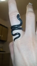 Anillo de serpiente gótico para hombre y Mujer, joyería de fiesta ajustable, góticas, color negro, exageradas, regalo