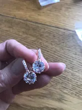 EMMAYA-pendientes tipo tuerca de circonia cúbica AAA para mujer, joyería de moda brillante, elemento de regalo, precio de fábrica, venta al por mayor