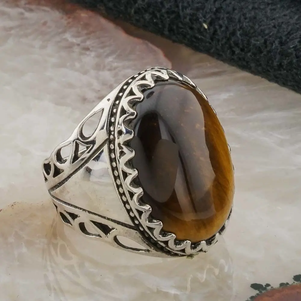 925 пробы Серебряное кольцо с камнем тигровый глаз модель 3