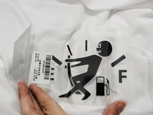 Pegatina reflectante para tanque de combustible, adhesivo divertido para coche, negro/blanco, 1 ud.