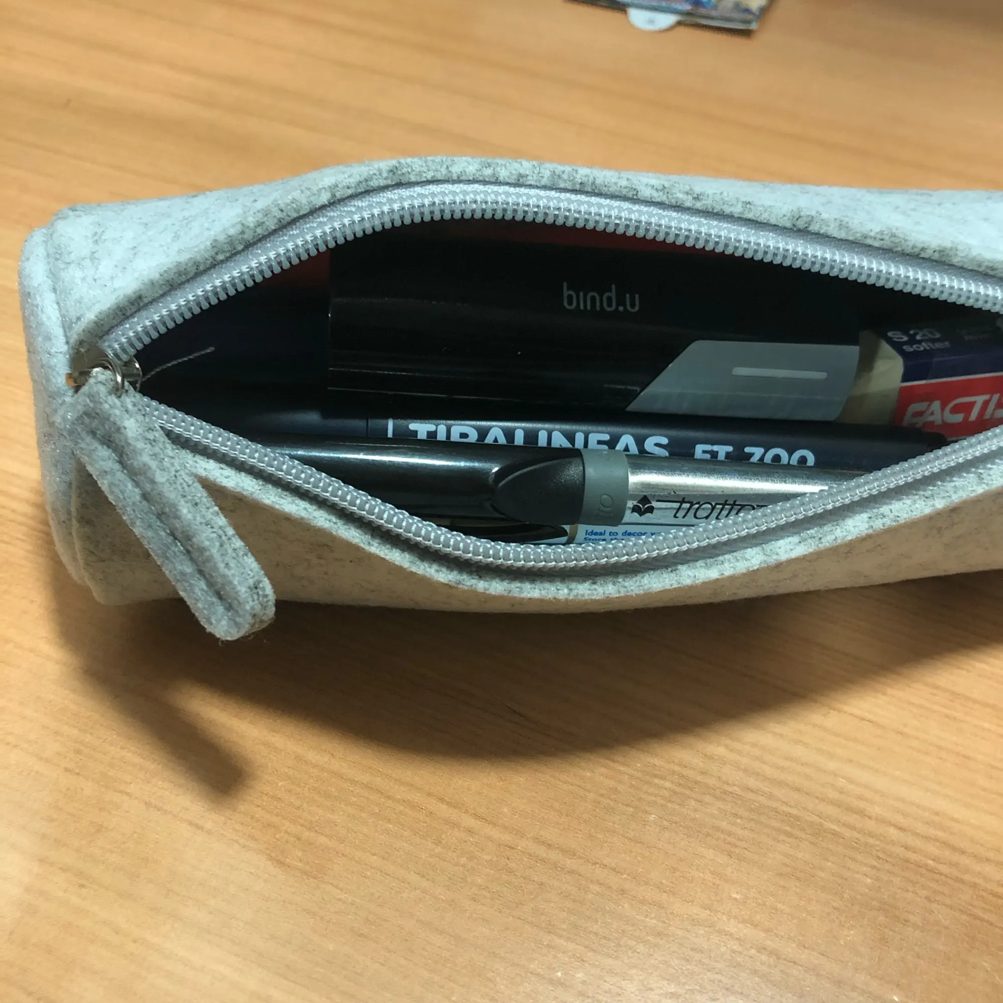 MUJI - Canvas Pen Case With Gusset