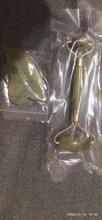 Rodillo de Jade para masaje Facial, masajeador verde de piedra Natural, levantamiento de cuello y cara, herramientas de cuidado de la piel, 2 uds.
