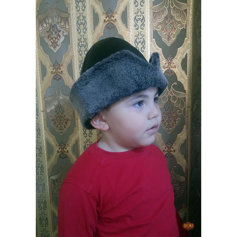 Gri-Dirilis-Ertugrul-Cocuk-Deri-Bork-Kalpak-Sapka-02-1000x1000h