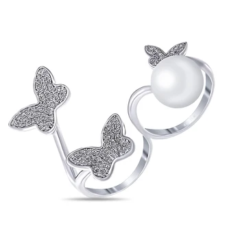 

Silver ring with cubic zirconia