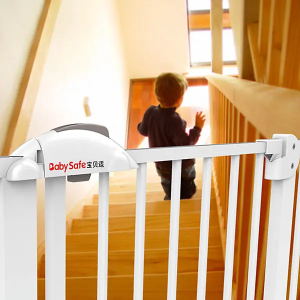 Барьер-калитка для дверного проема Baby Safe XY-007, 75-85 см, белый металл