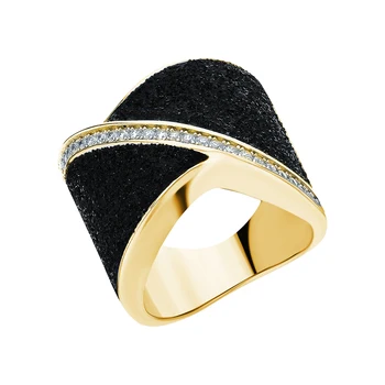 

Silver ring with glitter and cubic zirconium sunlight sample 925