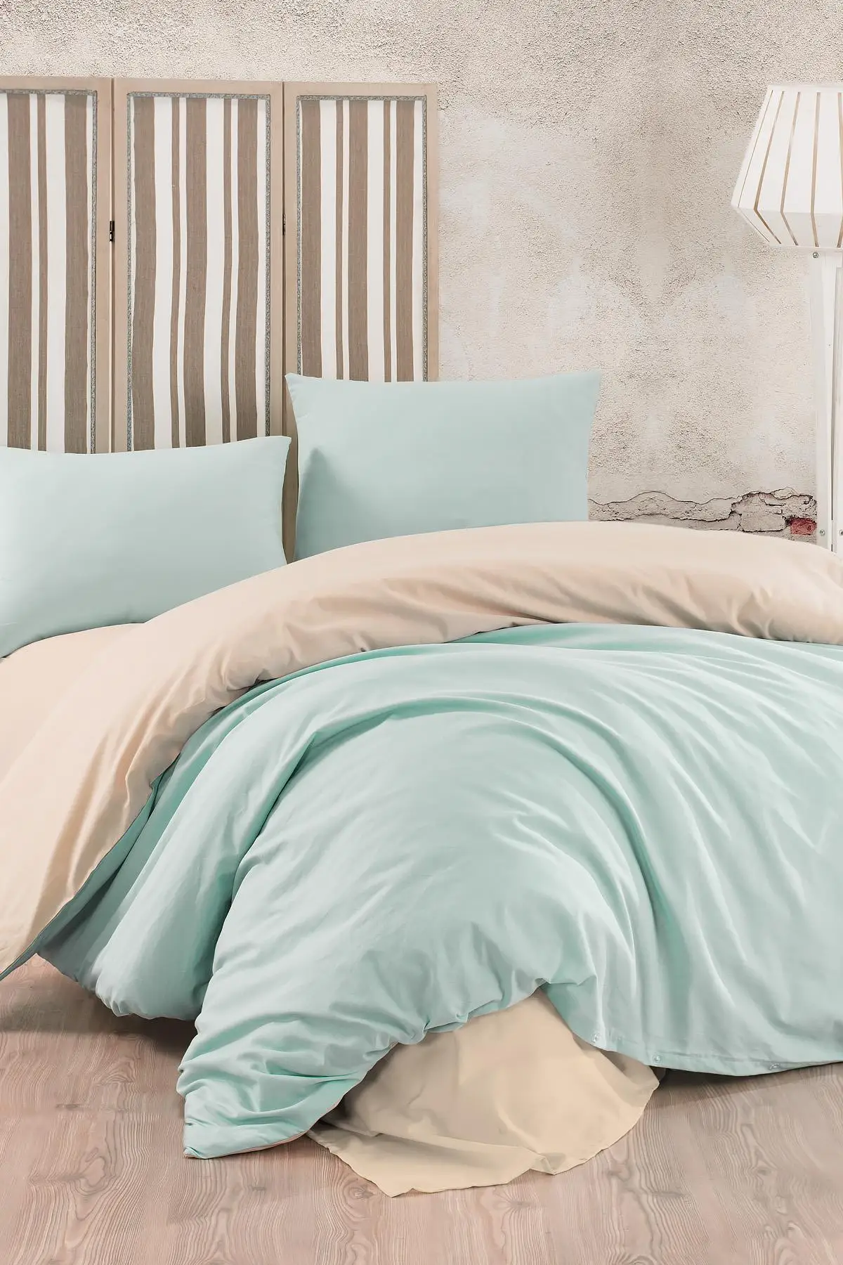 

Mint Beige Double Personality Duvet cover set