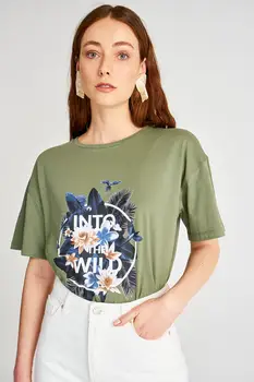 

Trendyol Printed Boyfriend Knitted T-Shirt TWOSS20TS0727
