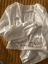 Blusa Sexy de malla transparente para mujer, Top corto de manga larga de encaje Floral, ropa urbana