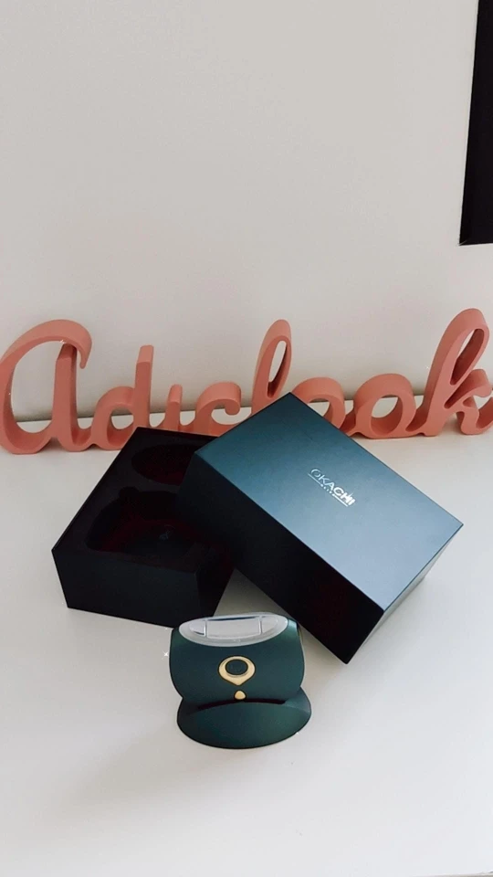 Отзыв о товаре Массажер для шеи OKACHI GLIYA, 2021 г., для массажа лица, разглаживания и удаления морщин, вибрация, холодный и горячий компресс, светодиодная подсветка, EMS терапия от пользователя A***k