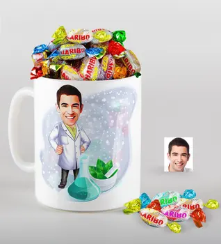 

Personalized Mr Pharmacist Caricature Of mug And Haribo Candy Gift Seti-1