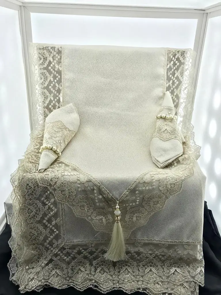 

LUXURY Table Cover Set Dinnerware Set