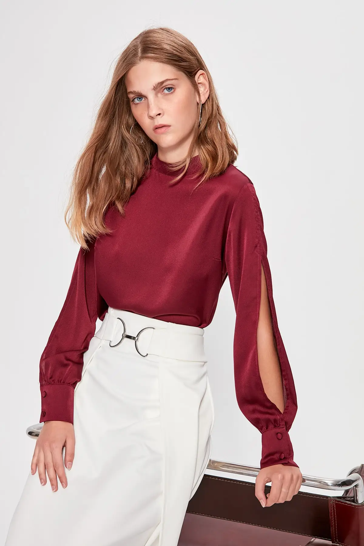 

Trendyol Burgundy Funnel Collar Blouse TWOAW20BZ0075
