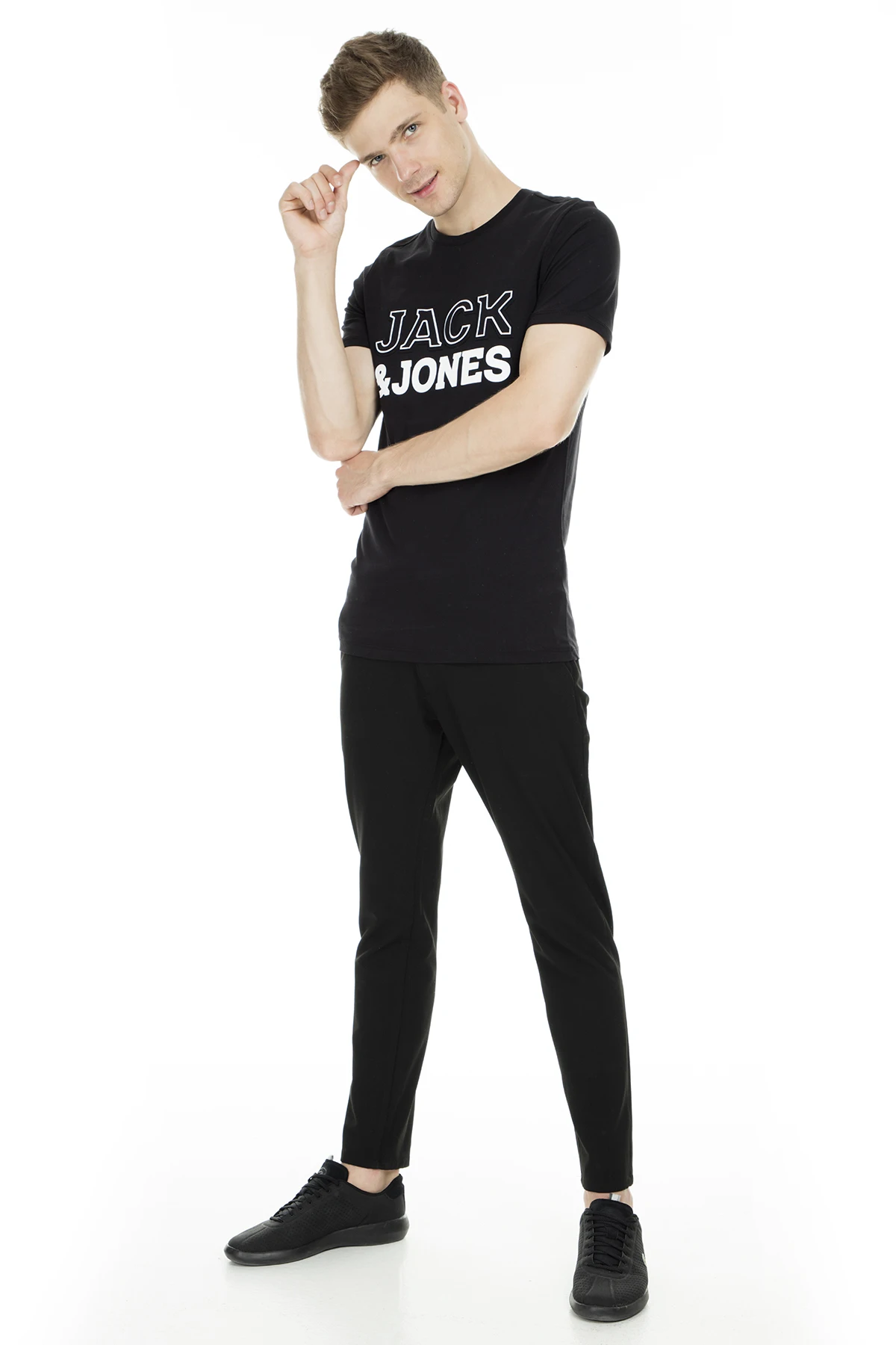 Jack& Jones Core jcoembassed T shirirt 12152234