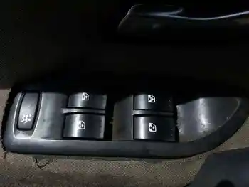 

8200315042 FRONT LEFT WINDOW REGULATOR RENAULT LAGOON II (BG0)