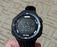 SKMEI-Reloj digital con pantalla led para hombre, pulsera impermeable con cronógrafo, calendario y alarma, de diseños deportivos y estilo masculino, modelo 1219