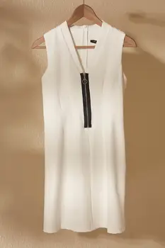 

Trendyol Zipper Detail Dress TWOSS20EL2485
