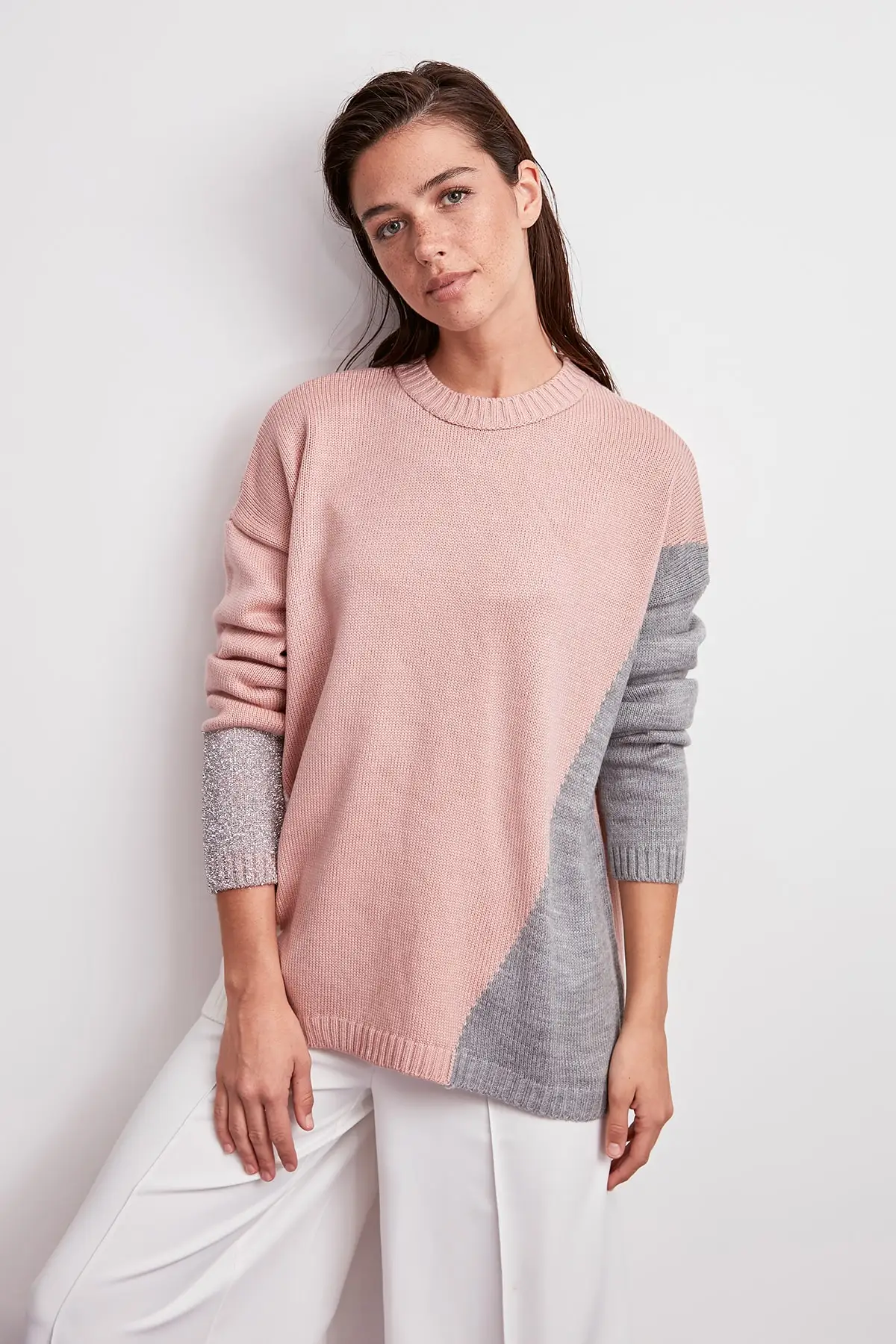 

Trendyol Powder Sim Detailed Colorblock Sweater Sweater TWOAW20FV0066