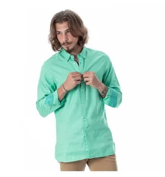 

Slim Garment Dyed Dobby