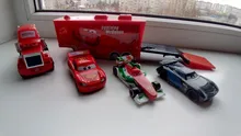 Modelo de Rayo McQueen de la película de Disney Pixar Cars 2 y 3, camión Uncle Mack, Jackson Storm, juguetes, escala 1:55, regalo de cumpleaños