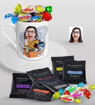 

Personalized Women 'S Accountant Caricature Of Turkish Coffee Cup Selamlique Mixed Turkish Coffee house And Haribo Candy Gift Seti-1