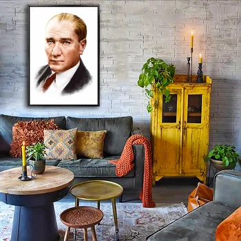 

siyah çerçeveli atatürk kanvas tablo