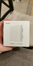 Aqara-Interruptor de luz inteligente para el hogar, switch de triple botón con control remoto inalambrico, clave, cable de fuego neutro y conectividad ZiGBee con aplicación Smart home para Mijia