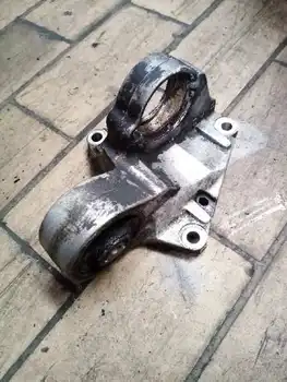 

9630604180 Engine support Citroen C5 Saloon 2.0 Hdi