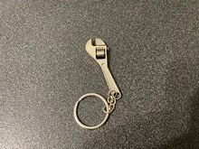 Llaveros para bolso de coche para hombre, llavero de Herramienta de combinación al aire libre, miniutilidad portátil, regla de cierre de bolsillo, llave de martillo, alicates de pala