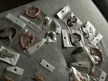 Pulseras con forma de corazón y estrellas para mujer y niña, brazaletes de Metal de Color dorado, joyería llamativa, venta al por mayor, 1 uds.