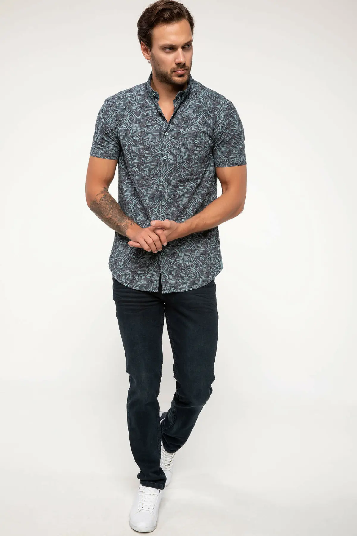 Дефакто модная мужская рубашка с коротким рукавом, мужская повседневная рубашка с принтом, летние мужские свободные комфортные Shirts-I5448AZ18SM
