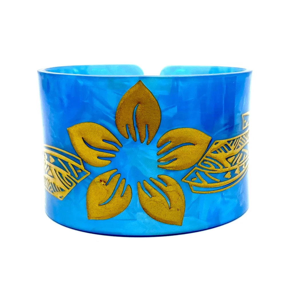 2022 Newest Factory Wholesale Acrylic Tortoise Shell Cuff Bracelet Bangles With Flower Tribals Carved Styles