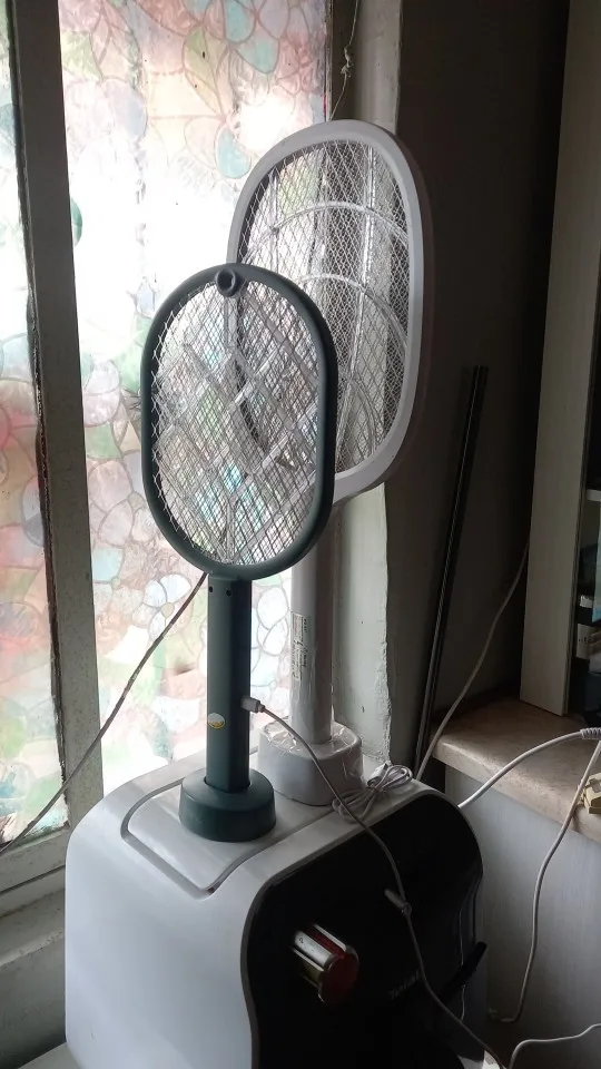 Hot Sale 4000V Electric Insect Racket Swatter Zapper USB Rechargeable Summer Mosquito Swatter Kill Fly Bug Zapper Killer Trap photo review