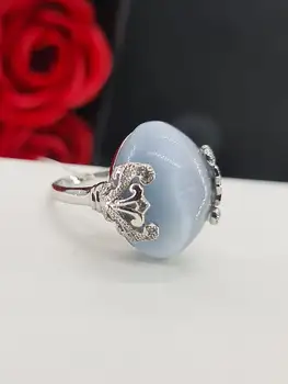 

925 silver ring with ruby stone and cubic zirconia