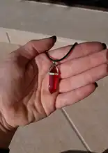 Colgante de cristal Natural con forma de columna Hexagonal para mujer, colgante de piedras, cadena de cuero, joyería