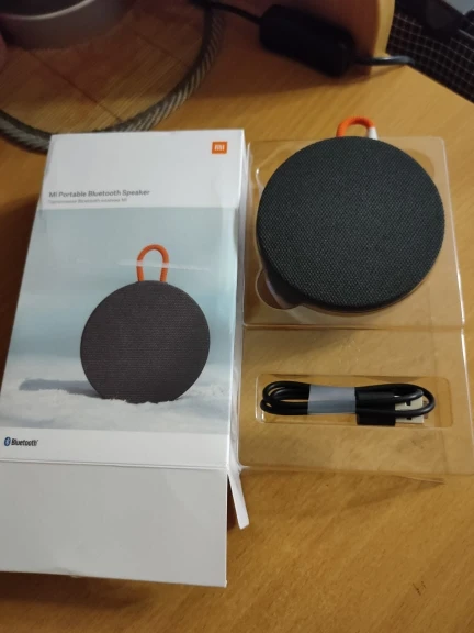 Mi Portable Bluetooth Speaker photo review